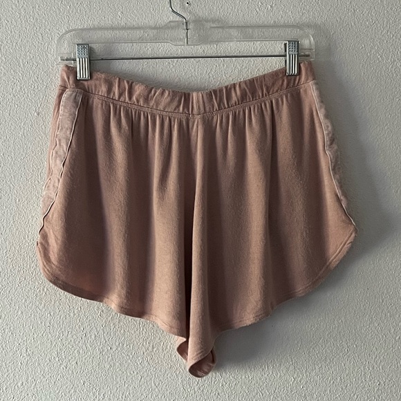 {Le Marche by Naked Princess} Coco Rose Short - Picture 4 of 7